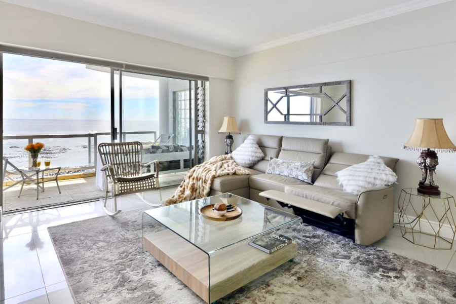 To Let 2 Bedroom Property for Rent in Bantry Bay Western Cape